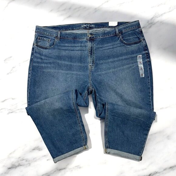 Old Navy Mid Rise Boyfriend Straight Jeans Plus Size 28 Sonny Wash Cuffed 801720 - Picture 1 of 10